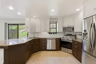 313 Woodbridge Dr, Ross Twp, PA 15237 - Photo 11