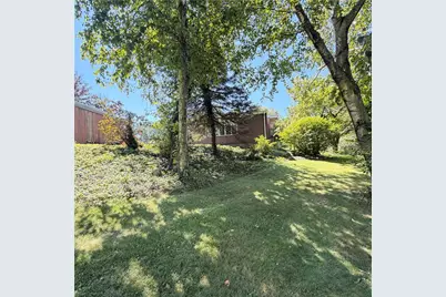 555 Bradys Ridge Rd, Brighton Township, PA 15009 - Photo 27