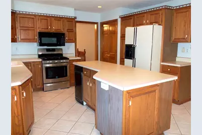 126 Surrey Drive, North Strabane, PA 15317 - Photo 5