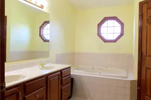 126 Surrey Dr, North Strabane, PA 15317 - Photo 23