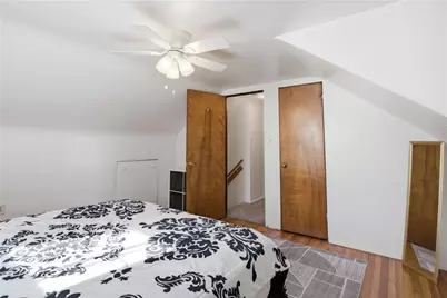 225 Bernardi Dr, Pittsburgh, PA 15214 - Photo 19