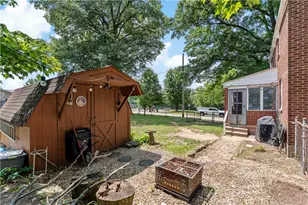 100 Rockwood St, Monroeville, PA 15146 - Photo 29