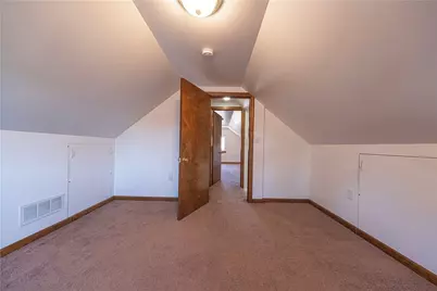 732 Valemont Dr, Verona, PA 15147 - Photo 17