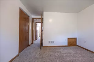 732 Valemont Dr, Verona, PA 15147 - Photo 13