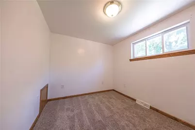 732 Valemont Dr, Verona, PA 15147 - Photo 13