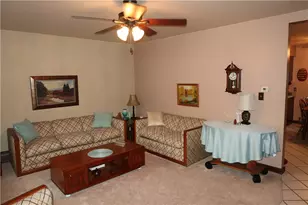 1505 Monticello Ave, Hermitage, PA 16148 - Photo 5