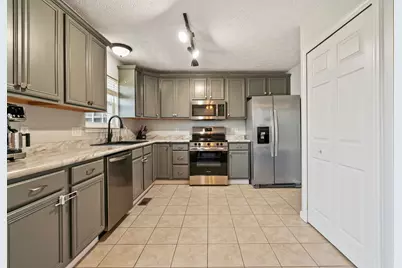 4023 Great Star Court, Penn Twp, PA 15644 - Photo 7