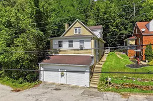 504 Howard St, Ambridge, PA 15003 - Photo 1