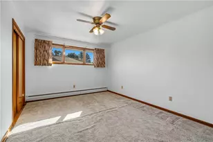 22 Mason Dr, Coraopolis, PA 15108 - Photo 17
