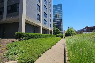 112 Washington Pl, Downtown Pgh, PA 15219 - Photo 17