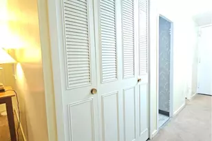 112 Washington Pl, Downtown Pgh, PA 15219 - Photo 15