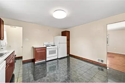 3 Hill St, Bridgeville, PA 15017 - Photo 9