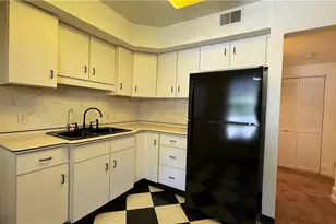 329 Castle Shannon Blvd, Pittsburgh, PA 15234 - Photo 3