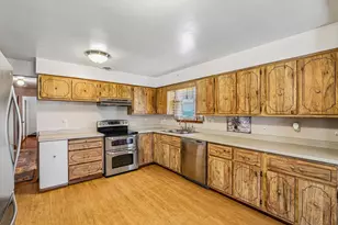62 Central Ave, North Versailles, PA 15137 - Photo 19