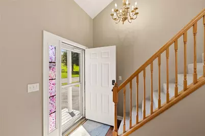 875 Harrington Ln, Somerset Boro, PA 15501 - Photo 9
