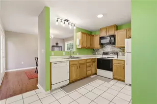 875 Harrington Ln, Somerset Boro, PA 15501 - Photo 17