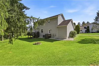 875 Harrington Ln, Somerset Boro, PA 15501 - Photo 5