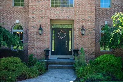 109 Milan Dr, Chippewa Township, PA 15010 - Photo 3