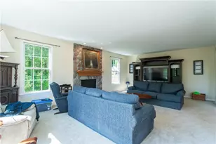 109 Milan, Chippewa Township, PA 15010 - Photo 9