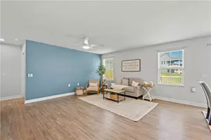 589 Birch Dr, Chartiers, PA 15342 - Photo 3