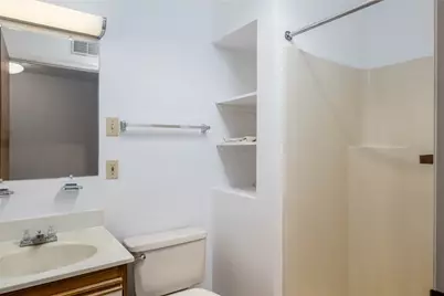 820 S Main St #303, Washington, PA 15301 - Photo 9