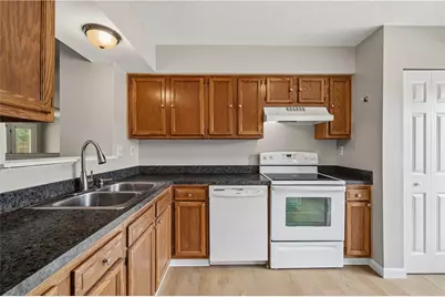 235 Fieldbrook Drive, North Strabane, PA 15317 - Photo 9
