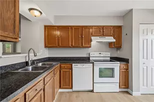 235 Fieldbrook Dr, North Strabane, PA 15317 - Photo 9