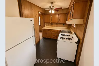 401 2nd St, East Bethlehem, PA 15368 - Photo 17