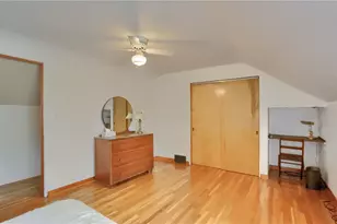 2425 Clearview Dr, Pittsburgh, PA 15116 - Photo 39