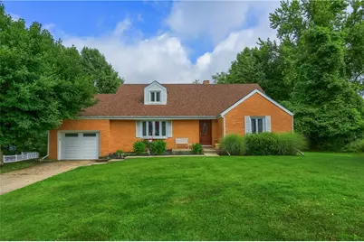 2425 Clearview Drive, Pittsburgh, PA 15116 - Photo 3