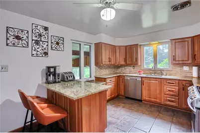 2425 Clearview Drive, Pittsburgh, PA 15116 - Photo 21