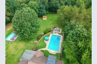 2425 Clearview Drive, Pittsburgh, PA 15116 - Photo 47
