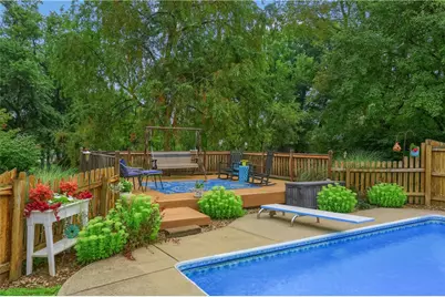 2425 Clearview Drive, Pittsburgh, PA 15116 - Photo 5