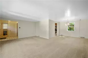 801 Hillaire Dr, Pittsburgh, PA 15243 - Photo 5