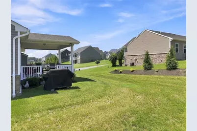 1006 Black Sands Dr, Penn Twp, PA 15644 - Photo 27