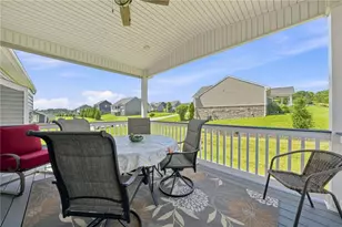 1006 Black Sands Dr, Penn Twp, PA 15644 - Photo 25