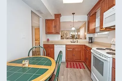 1536 Merion Lane, Oakmont, PA 15139 - Photo 9