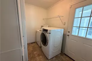 3202 46th St, Pulaski Township, PA 15066 - Photo 9