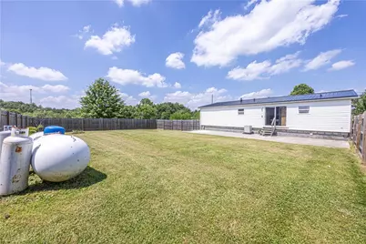 460 Nilan Hill, Springhill Township, PA 15474 - Photo 7