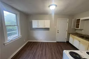 726 Large Ave, Clairton, PA 15025 - Photo 7