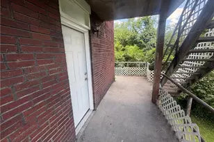 726 Large Ave, Clairton, PA 15025 - Photo 9