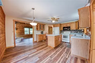 2978 Haberlein Rd, Hampton, PA 15044 - Photo 9