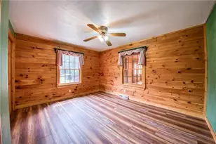 2978 Haberlein Rd, Hampton, PA 15044 - Photo 25