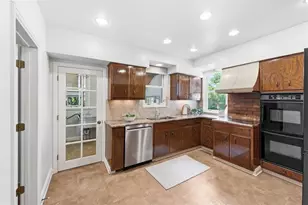 1524 Murray Ave, Pittsburgh, PA 15217 - Photo 19