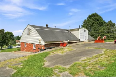 5 Horton St, Beallsville, PA 15313 - Photo 31