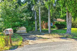 142 Franklin Ave, Center Township, PA 15061 - Photo 33