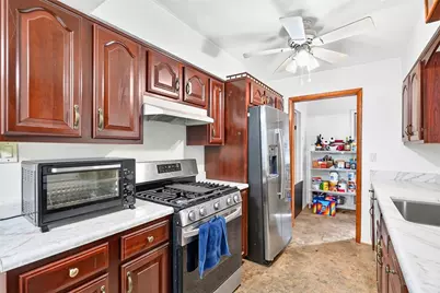 142 Franklin Ave., Center Township, PA 15061 - Photo 9