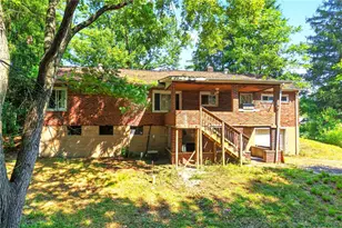 142 Franklin Ave, Center Township, PA 15061 - Photo 5