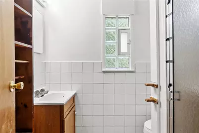 1927 Dartmore St, Pittsburgh, PA 15210 - Photo 13
