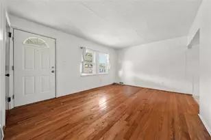 1927 Dartmore St, Pittsburgh, PA 15210 - Photo 5